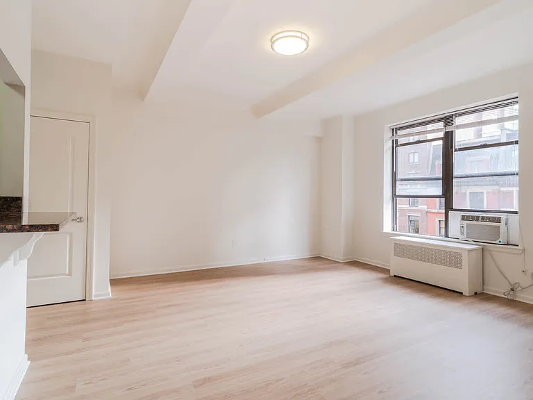 41 W 86th St #15B — Photo 13