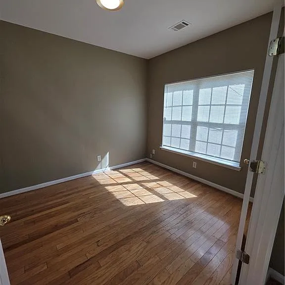 7067 Brookview Cir — Photo 5