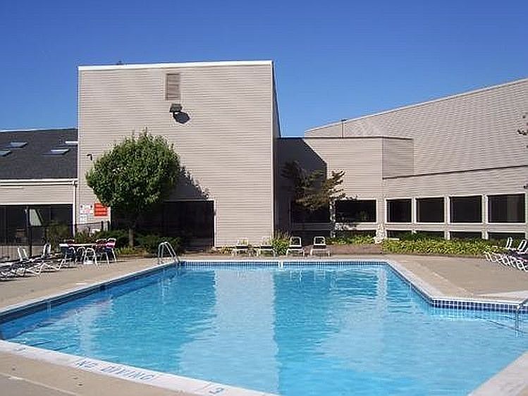 1st image of 46092 Morceau Dr
