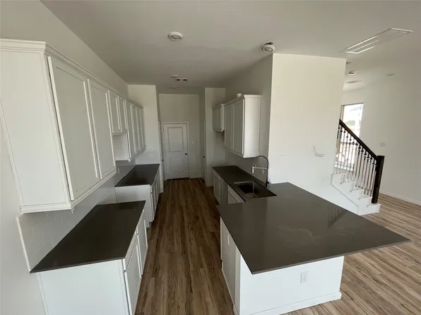 2219 Via Isa Ln, Houston, TX 77051