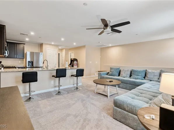 4559 Dover Straight St, Las Vegas, NV 89115