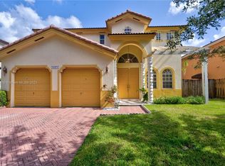 16471 SW 60th Ter, Miami, FL 33193