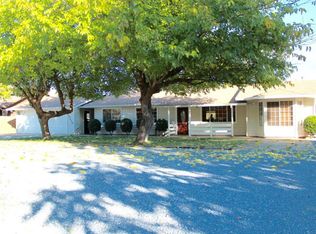 19420 Lassen Dr, Cottonwood, CA 96022