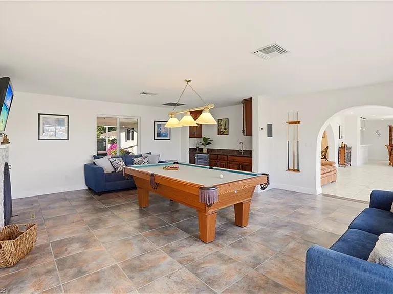 339 Landmark St — Photo 32