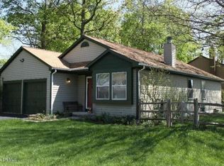 1286 Reana Dr, Fairdale, OH 43119