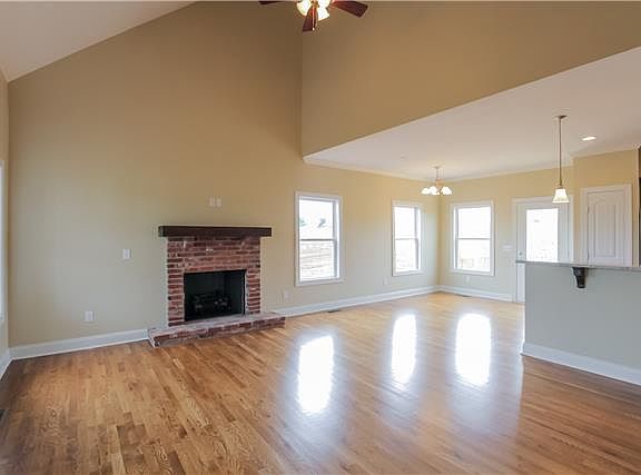 2nd image of 1121 Leaf Ln Lot 127