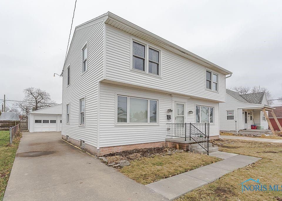 1st image of 4760 298th St