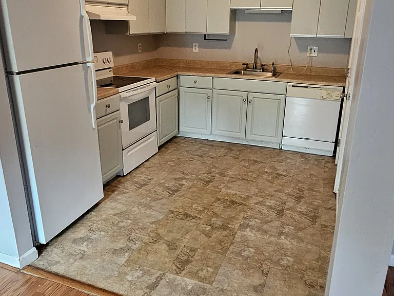 119A Chaucer Rd #A — Photo 9