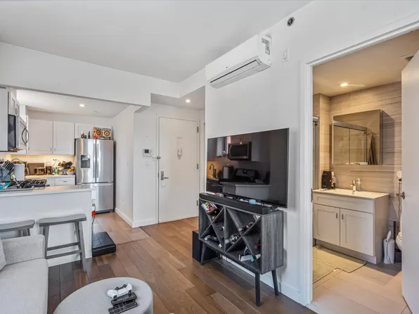 87-22 51st Avenue image 2 of 16