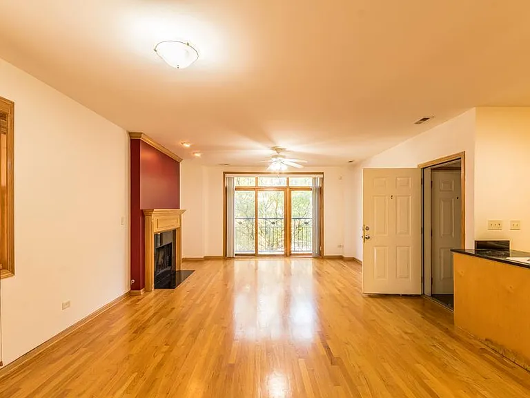 1423 W Fillmore St #1 — Photo 4