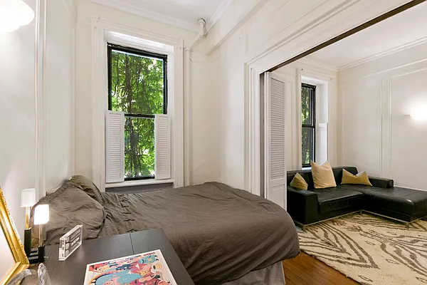 Rented by Compass | media 9