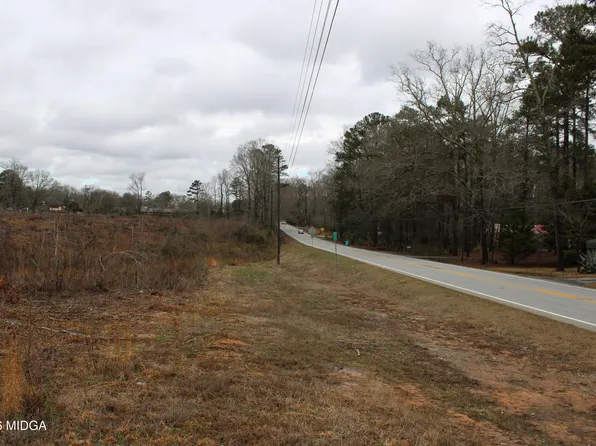 1262 Highway 16 E, Jackson, GA 30233