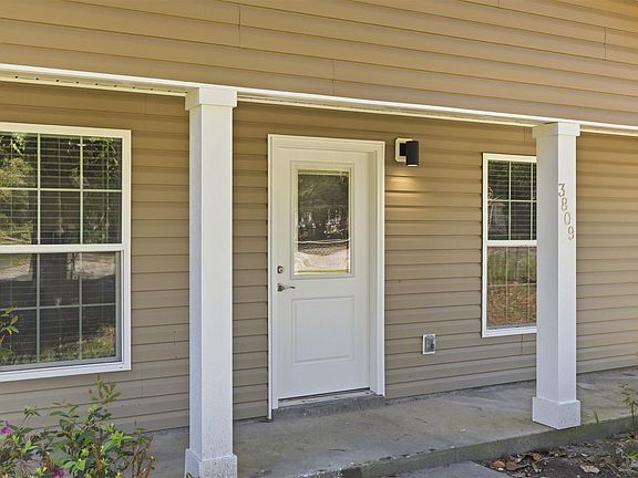 4th image of 3809 W Moreno St