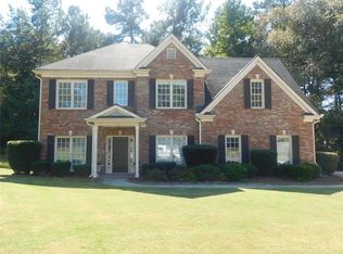 1010 Mount McKinley Dr, Grayson, GA