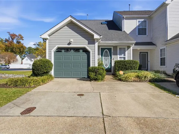 4948 Kemps Lake Dr, Virginia Beach, VA 23462