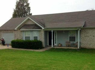 1322 Lyndsey Ridge Dr, La Vergne, TN 37086