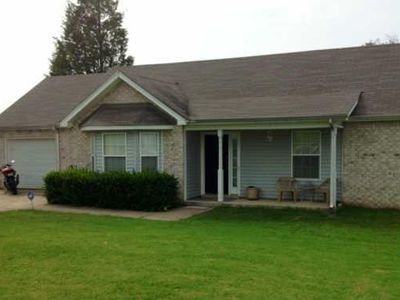 1322 Lyndsey Ridge Dr, La Vergne, TN, 37086