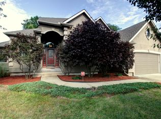 4204 SW 14th St, Blue Springs, MO 64015