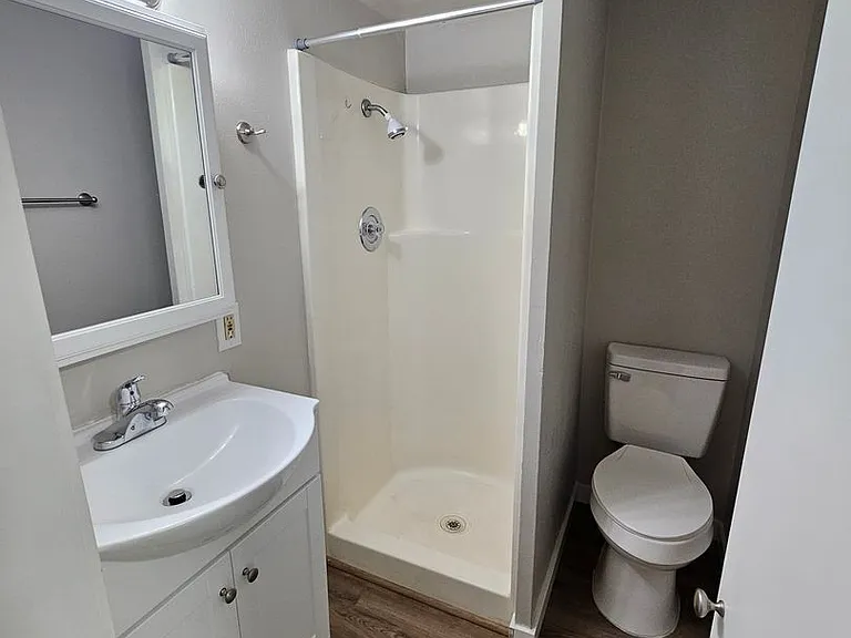 406 E Broadway Ave — Photo 7
