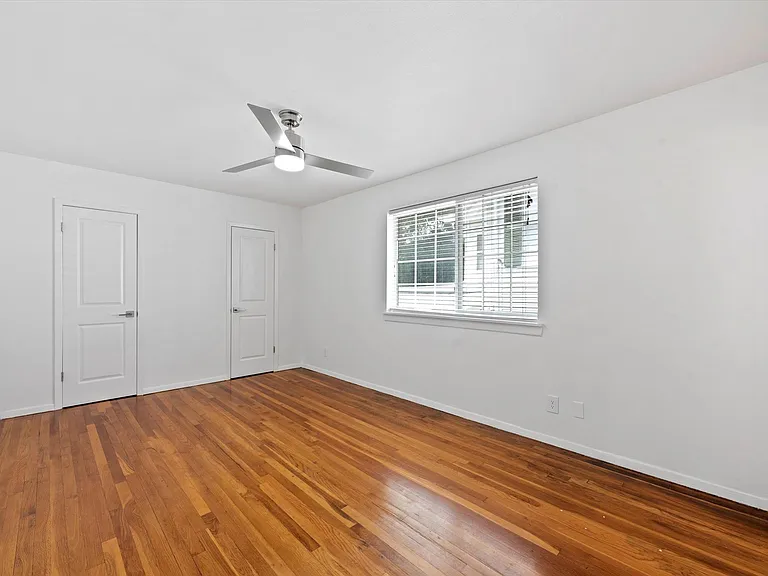 210 Emerson St #3 — Photo 6