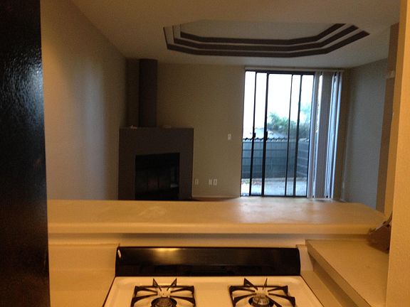 3rd image of 2500 Abbot Kinney Blvd APT 19