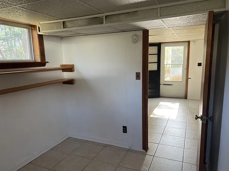 11 Mobile Ln #B — Photo 13