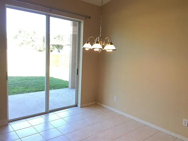 2828 Laurel Leaf Dr — Photo 9