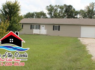 34 Booth Rd, Eldon, MO 65026