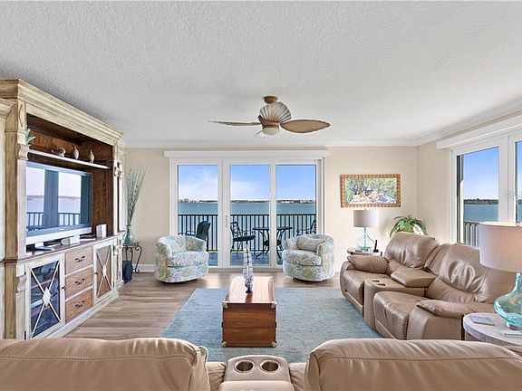 5th image of 1501 Gulf Blvd APT 703