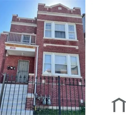 3 bed, $2,000 — Photo 3