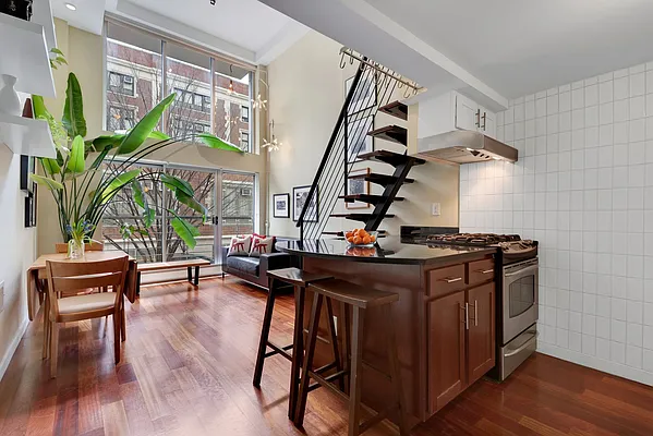 Sold by Compass | media 10