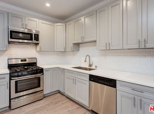 1325 Ingraham St #206, Los Angeles, CA 90017