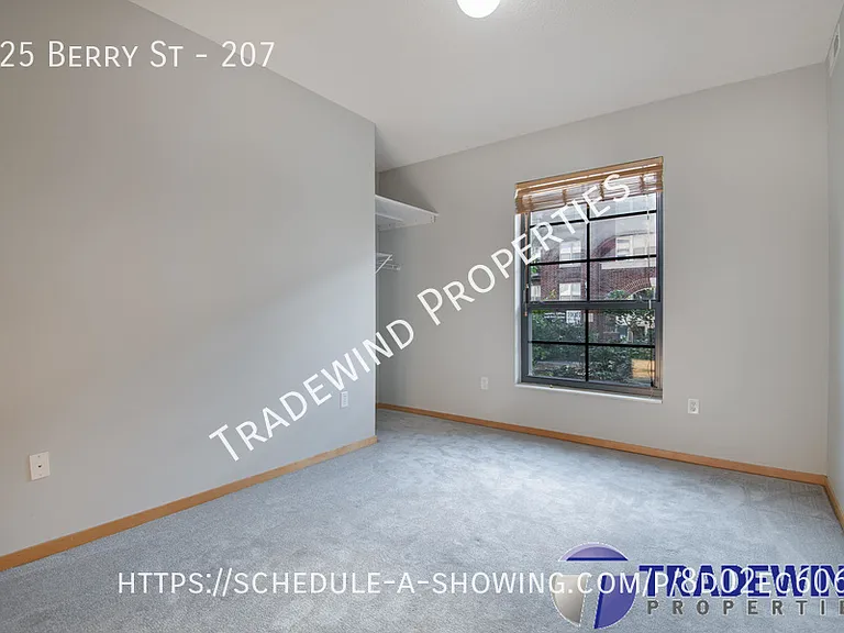825 Berry St #207 — Photo 9