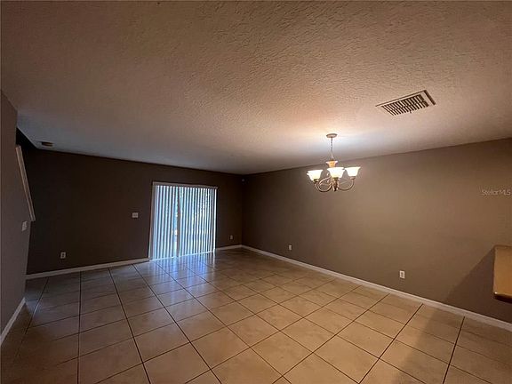 2nd image of 3796 Collingwood Ln