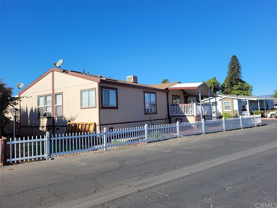1st image of 12700 Elliot Ave #484