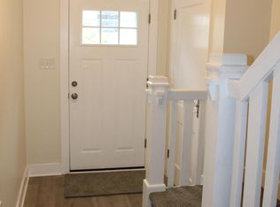 2303 Murray Ave APT 3, Pittsburgh, PA 15217