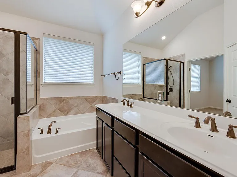 2200 Hilltop Climb Dr — Photo 24