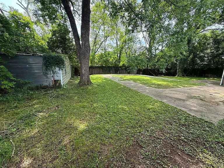 3614 Bridlewood Dr — Photo 28