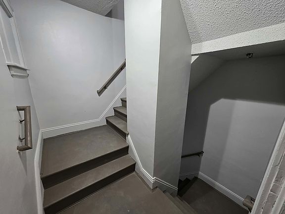 3rd image of 224 Whiting St APT 2