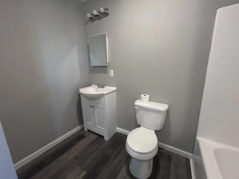 108 Scott Dr #5 — Photo 6
