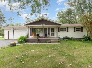 1404 Parish Rd, Kawkawlin, MI 48631