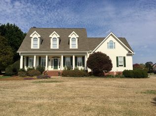 6008 Atkins Farm Ct, Raleigh, NC 27606