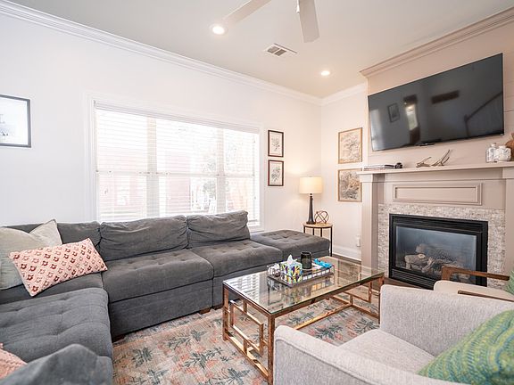 5th image of 951 Frontage Rd Unit 3