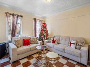 11 Mercer St, Paterson, NJ 07524
