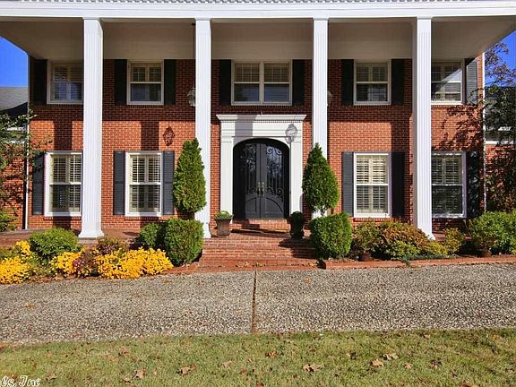 2nd image of 2501 Justin Matthews Dr