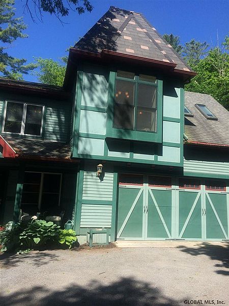 2nd image of 539-541 BALDWIN Road