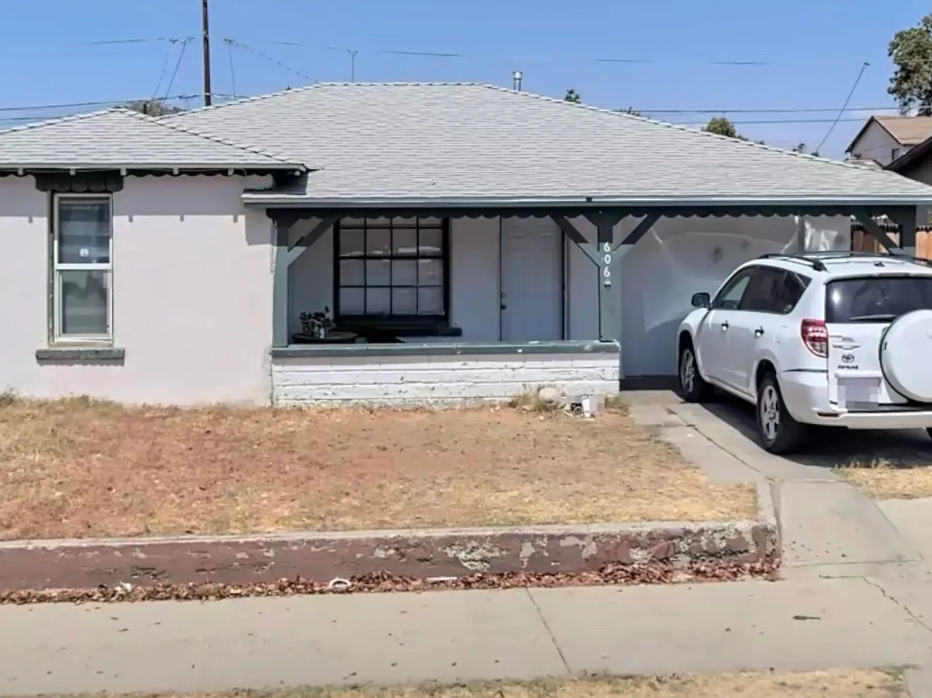 Woodrow Ave, Bakersfield — Photo 1