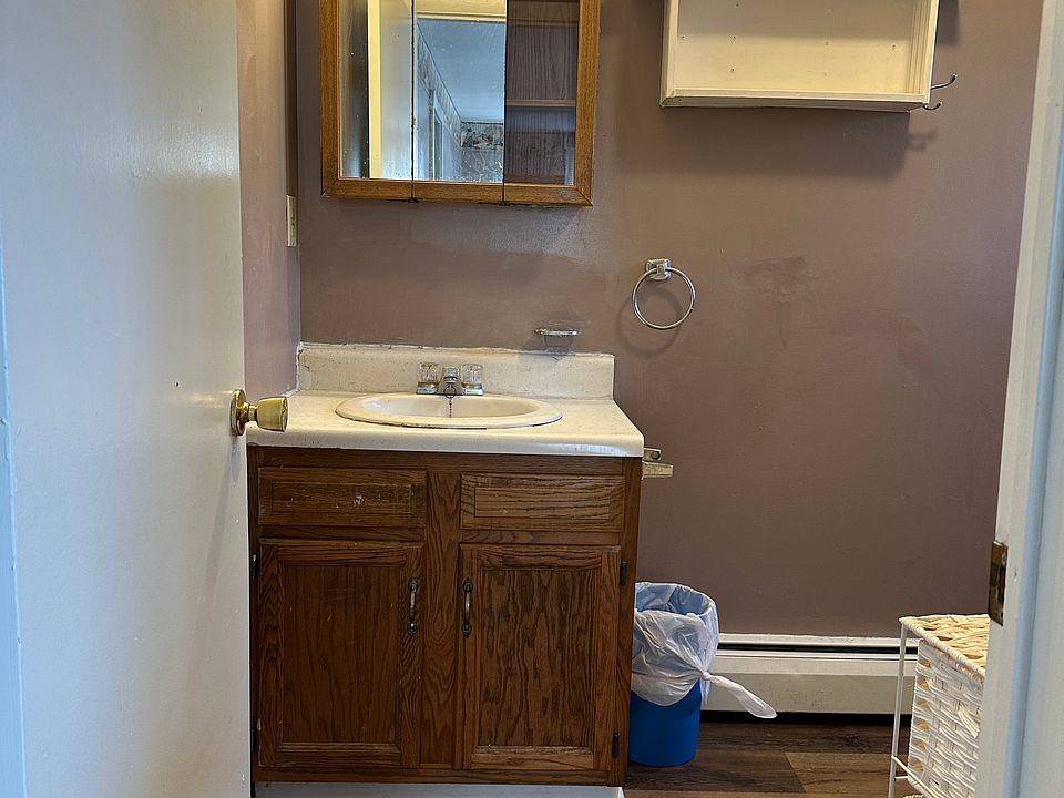 1st image of 38 Whitney Ave APT 2