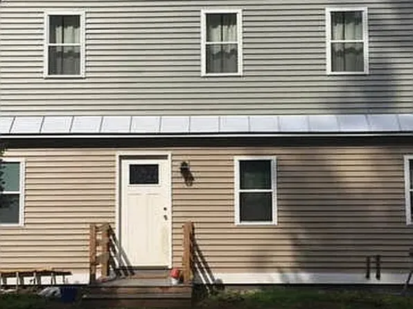 251 Pleasant St #1, South Royalton, VT 05068