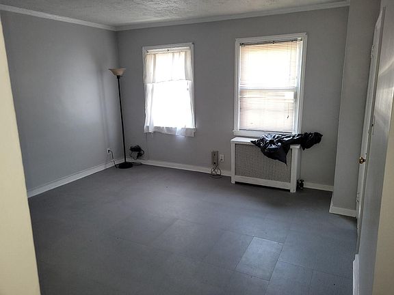 4th image of 8647 78th St Floor 1
